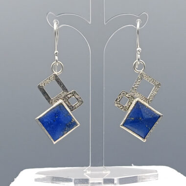 Oorhangers met lapis lazuli